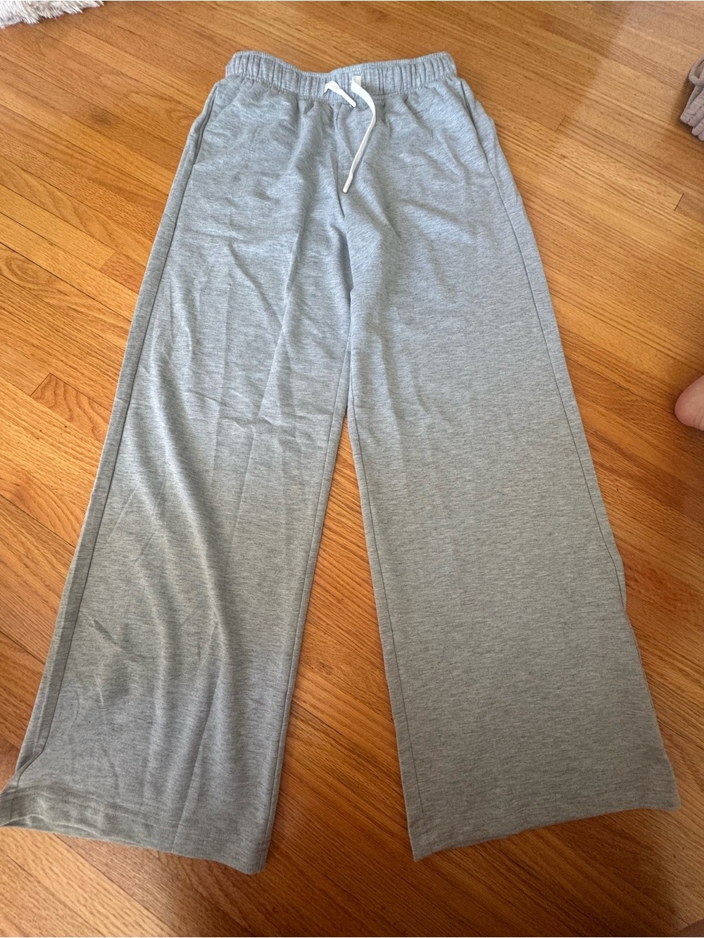 Women's Wide-Leg Gray Sweatpants with Drawstring Waist